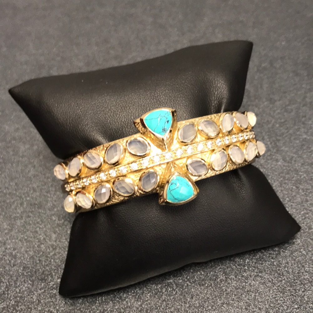 Melinda Maria Bangle